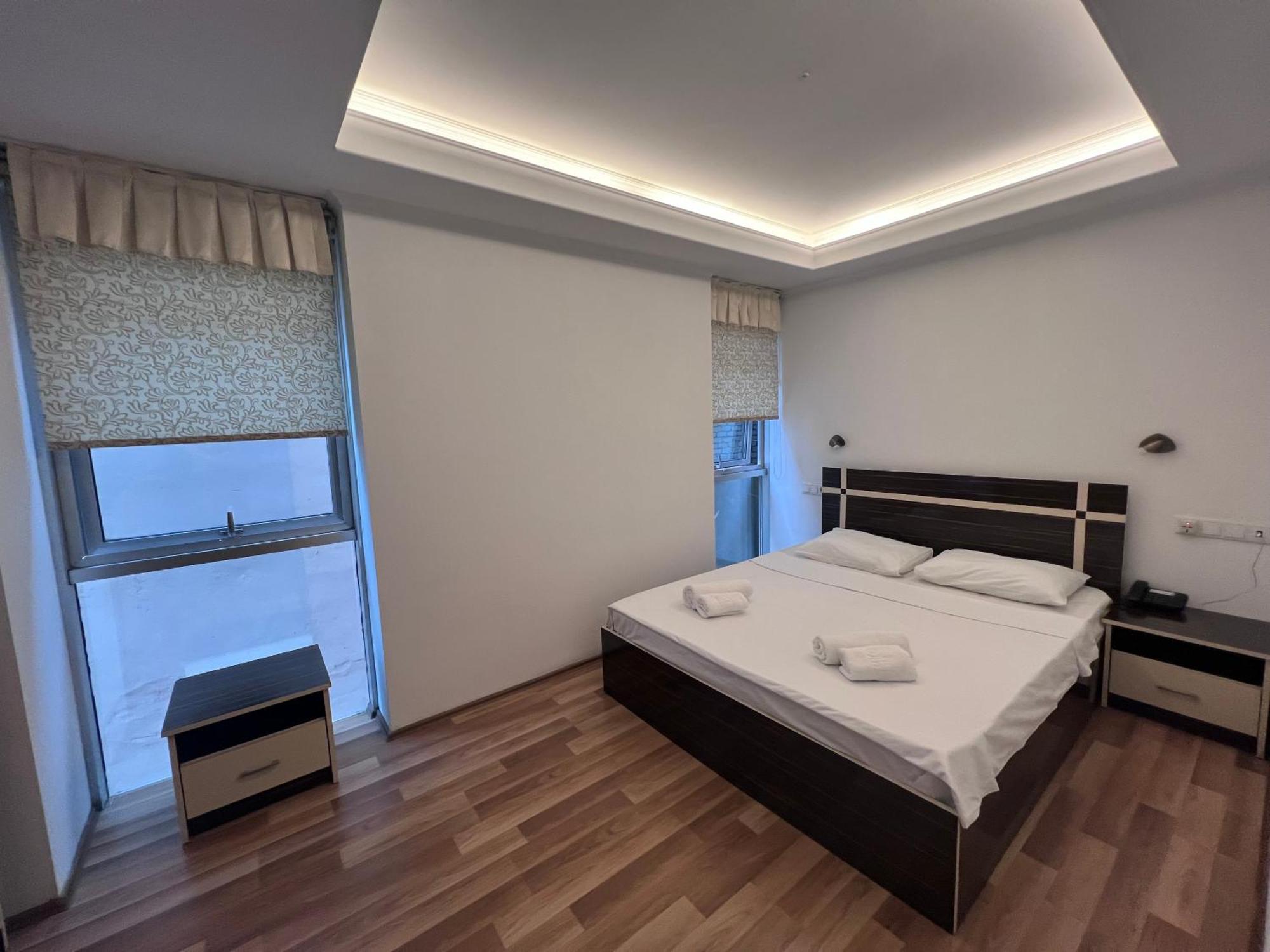 Hotel Argo Batumi Luaran gambar