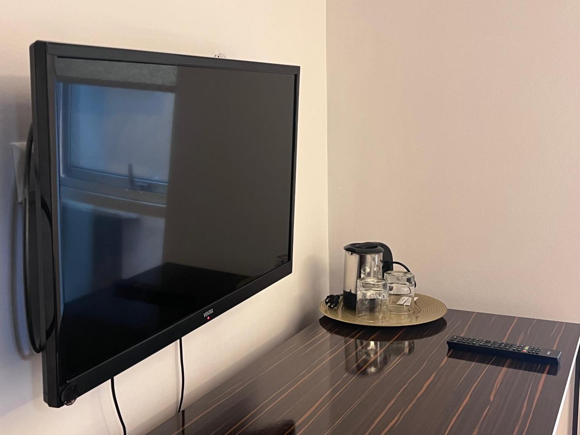 Hotel Argo Batumi Luaran gambar