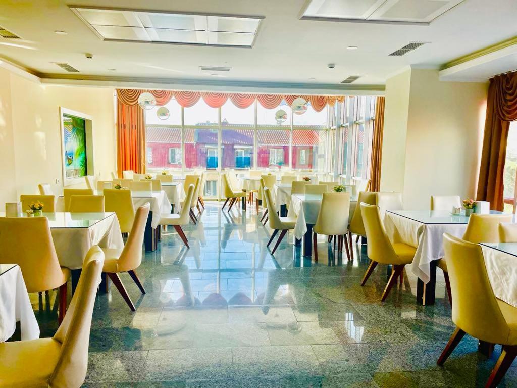 Hotel Argo Batumi Luaran gambar